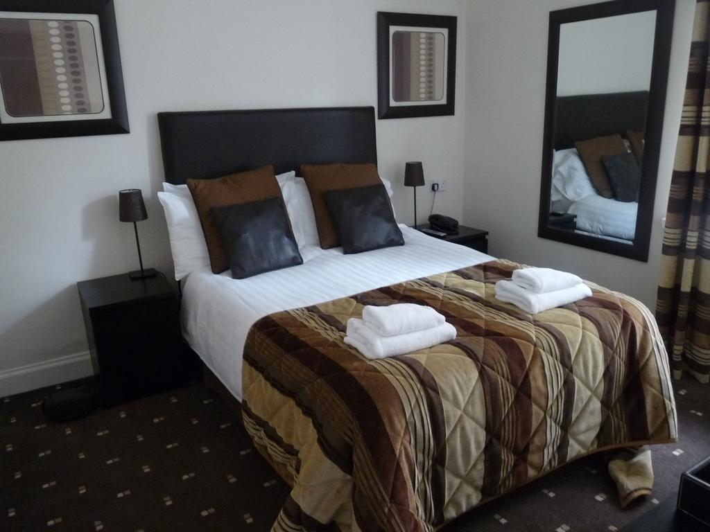 The Spinnaker Hotel Gourock Camera foto