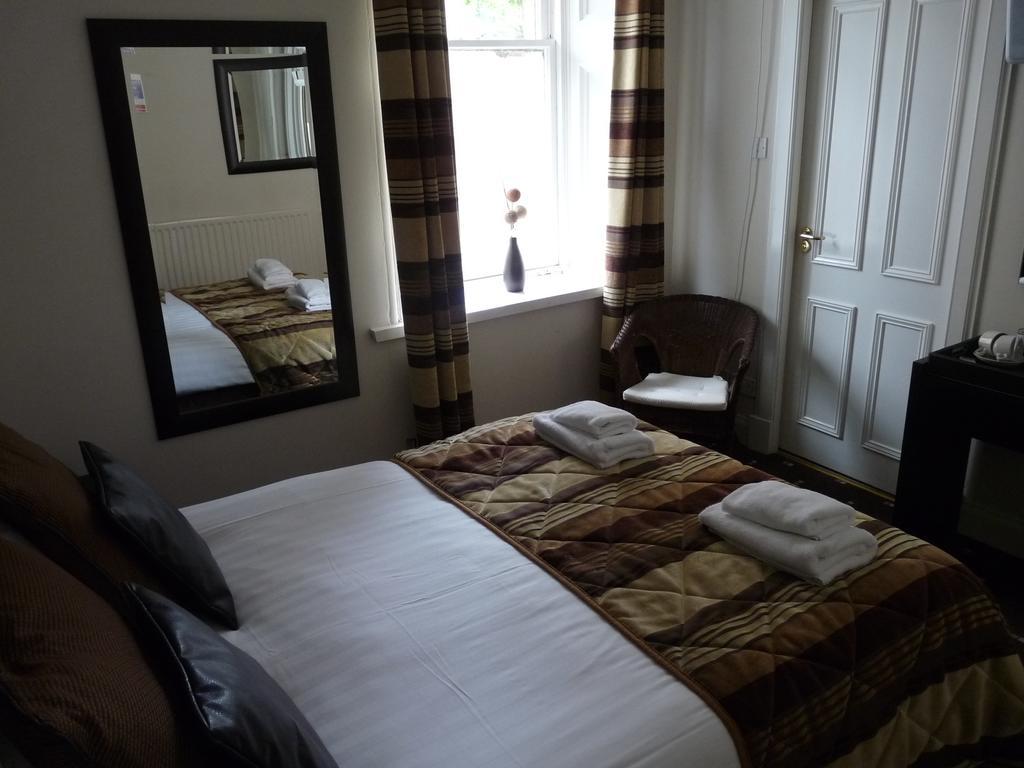The Spinnaker Hotel Gourock Camera foto